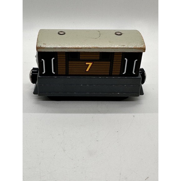 Thomas & Friends Wooden Railway Toby the Tram Engine Wood Train Car - Picture 3 of 5